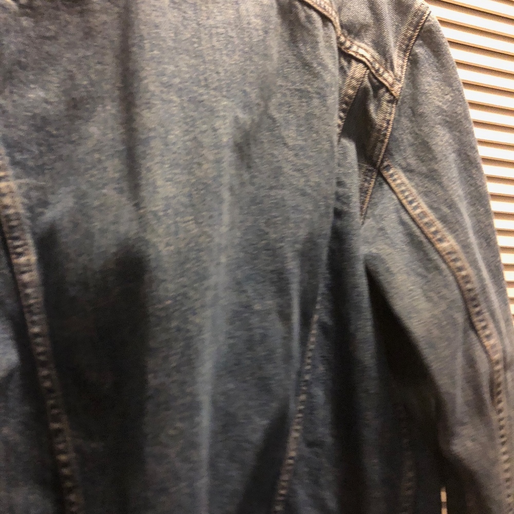 Structure Jean Jacket - Picture 2 of 3
